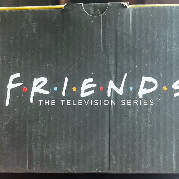 Brand new never used “Friends” Mug and Coaster Gift Set - Picture 4 of 4